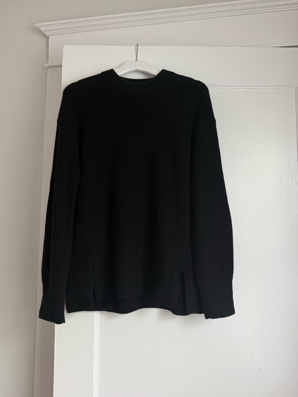 Women’s Black Crewneck Knit Sweater